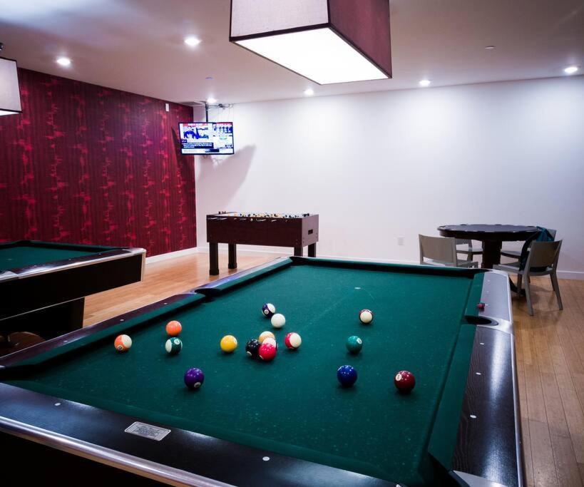 Luxury Suite Downtown Toronto Near Cn Tower Buitenkant foto