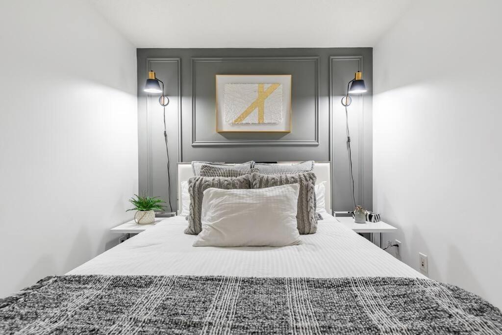 Luxury Suite Downtown Toronto Near Cn Tower Buitenkant foto