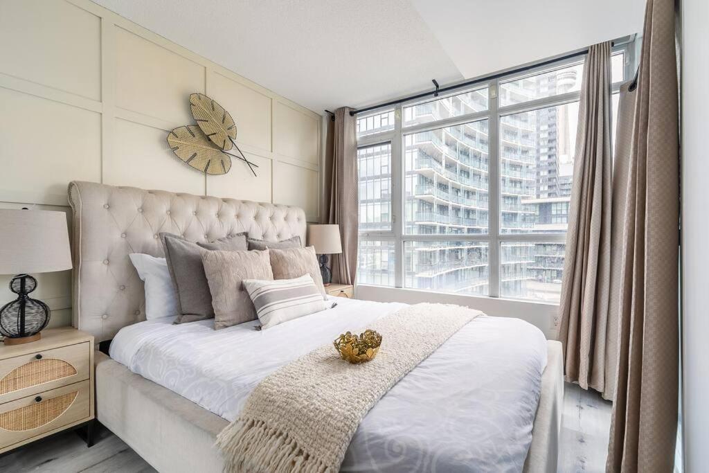 Luxury Suite Downtown Toronto Near Cn Tower Buitenkant foto