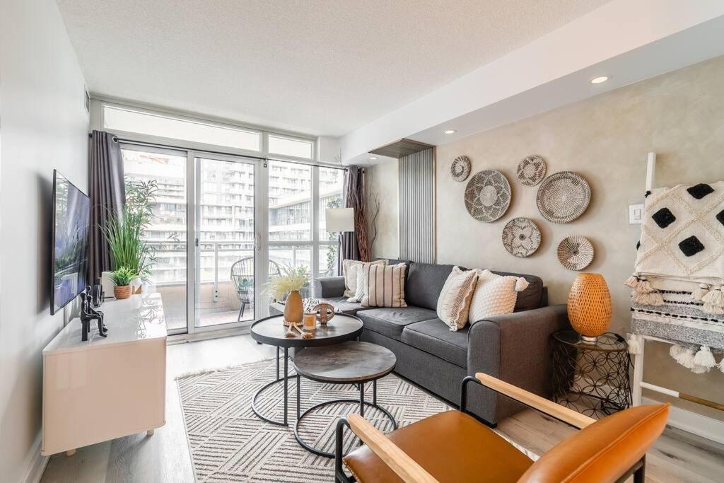 Luxury Suite Downtown Toronto Near Cn Tower Buitenkant foto